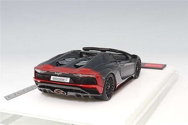 1/43 ランボルギーニ アヴェンタドールS ロードスター【新品】EM767B