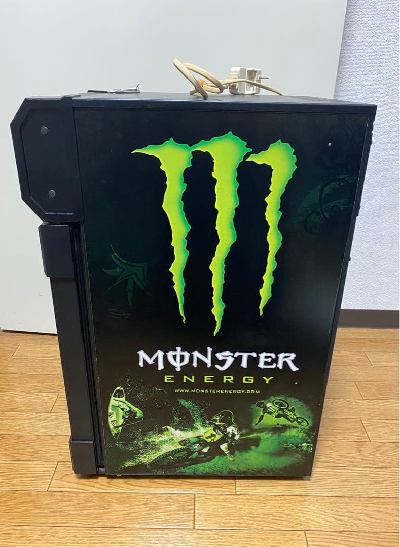 非売品 モンスターエナジー MONSTER ENERGY 冷蔵庫 業務用 鍵付き