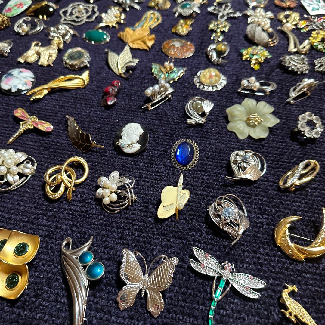 vintage】ブローチセット 多様なデザイン 130点以上