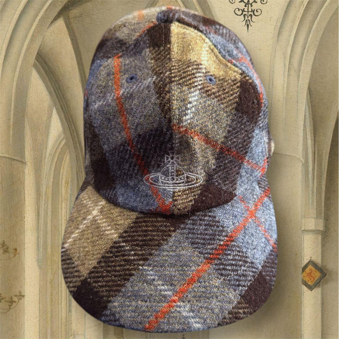 ヴィヴィアンウエストVivienne Westwood刺繍チェックウールキャップ