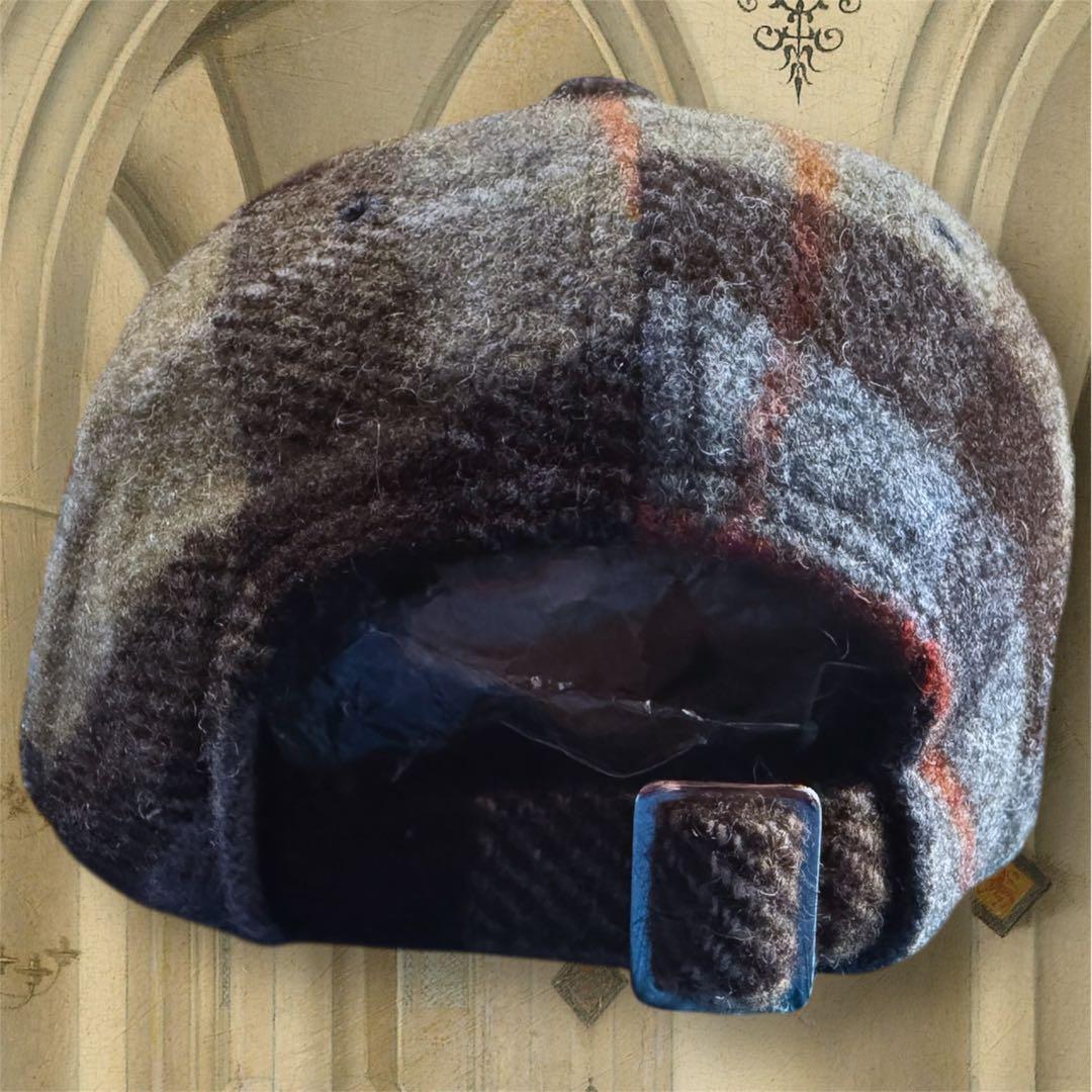 ヴィヴィアンウエストVivienne Westwood刺繍チェックウールキャップ