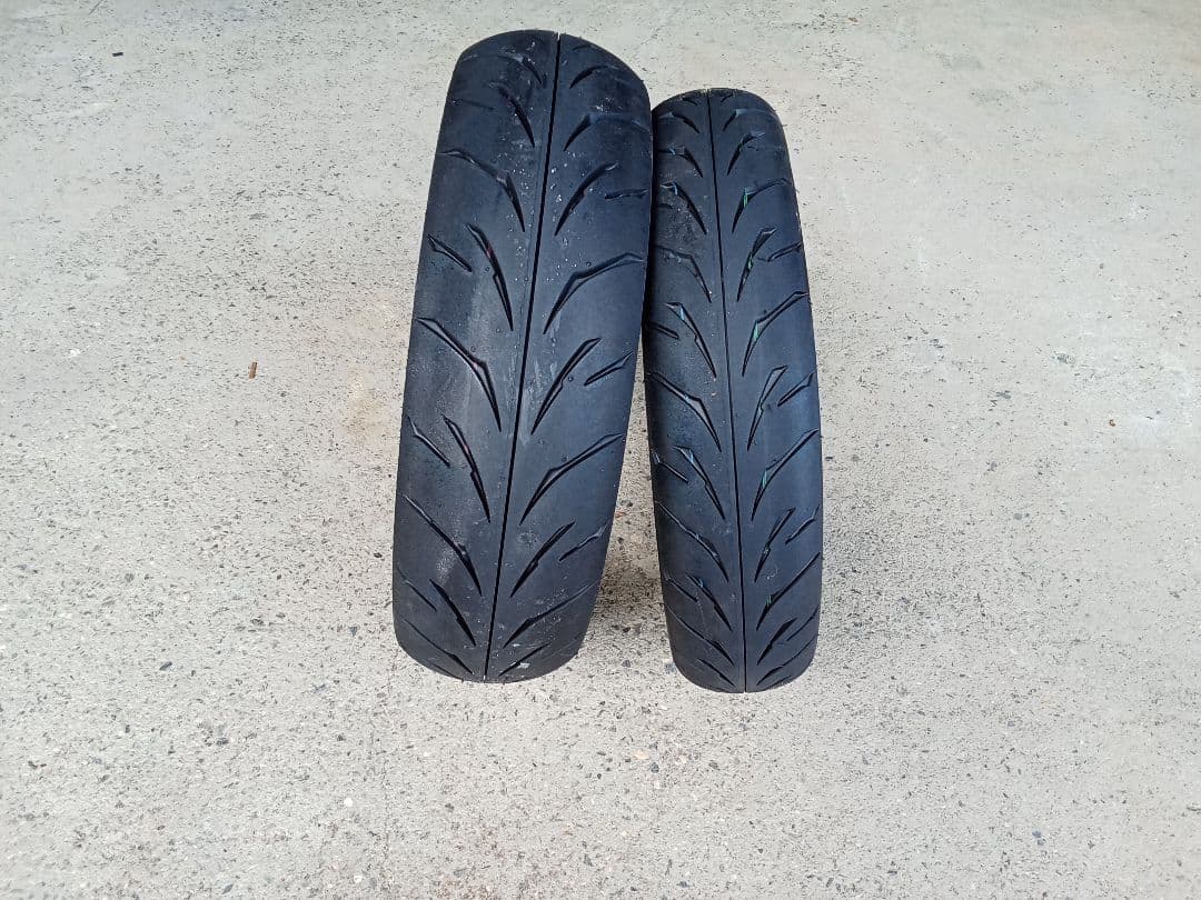 ﾌﾞﾘｼﾞｽﾄﾝ ブリジストン バトラックス BT39 R25 ニンジャ CBR NO1