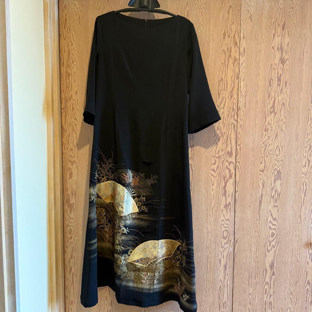 留袖ドレス　試着のみで着用 黒留袖に代わる新たなスタイル 新郎新婦の母親&親族のための着物ドレス