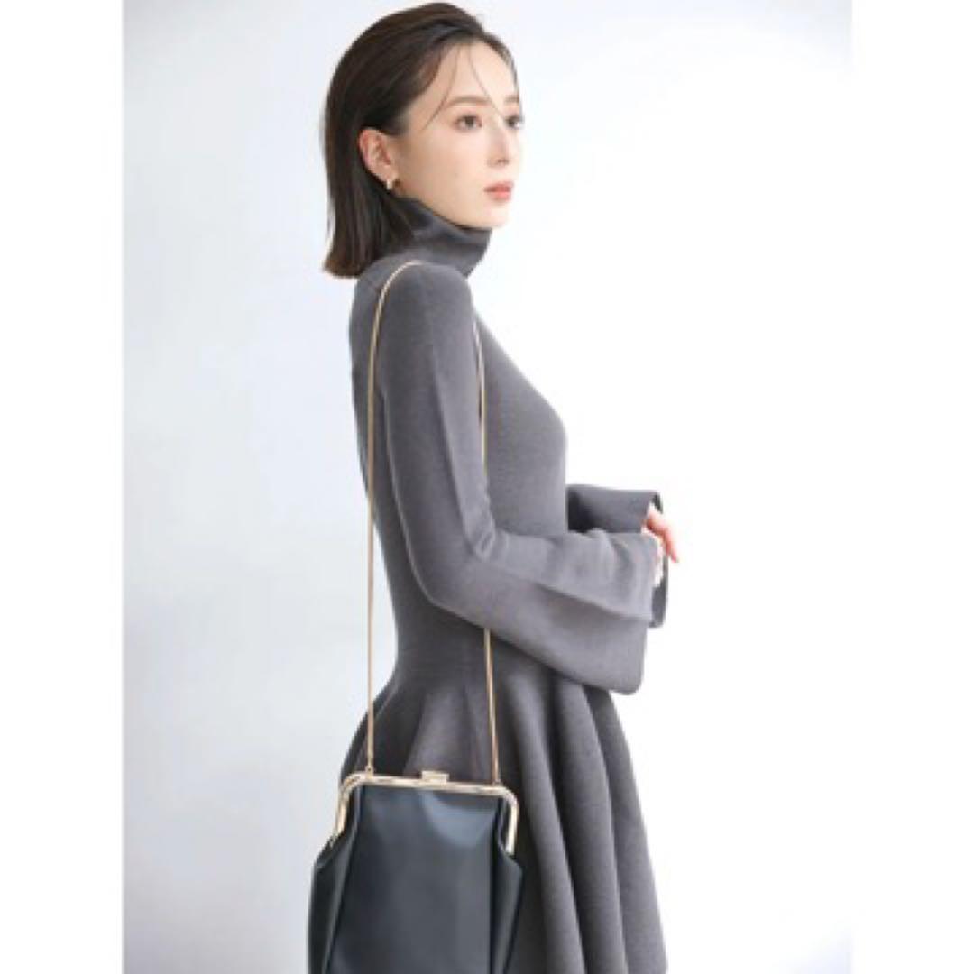 anuans 2024年モデルフレアーミニニットワンピース グレー - メルカリ