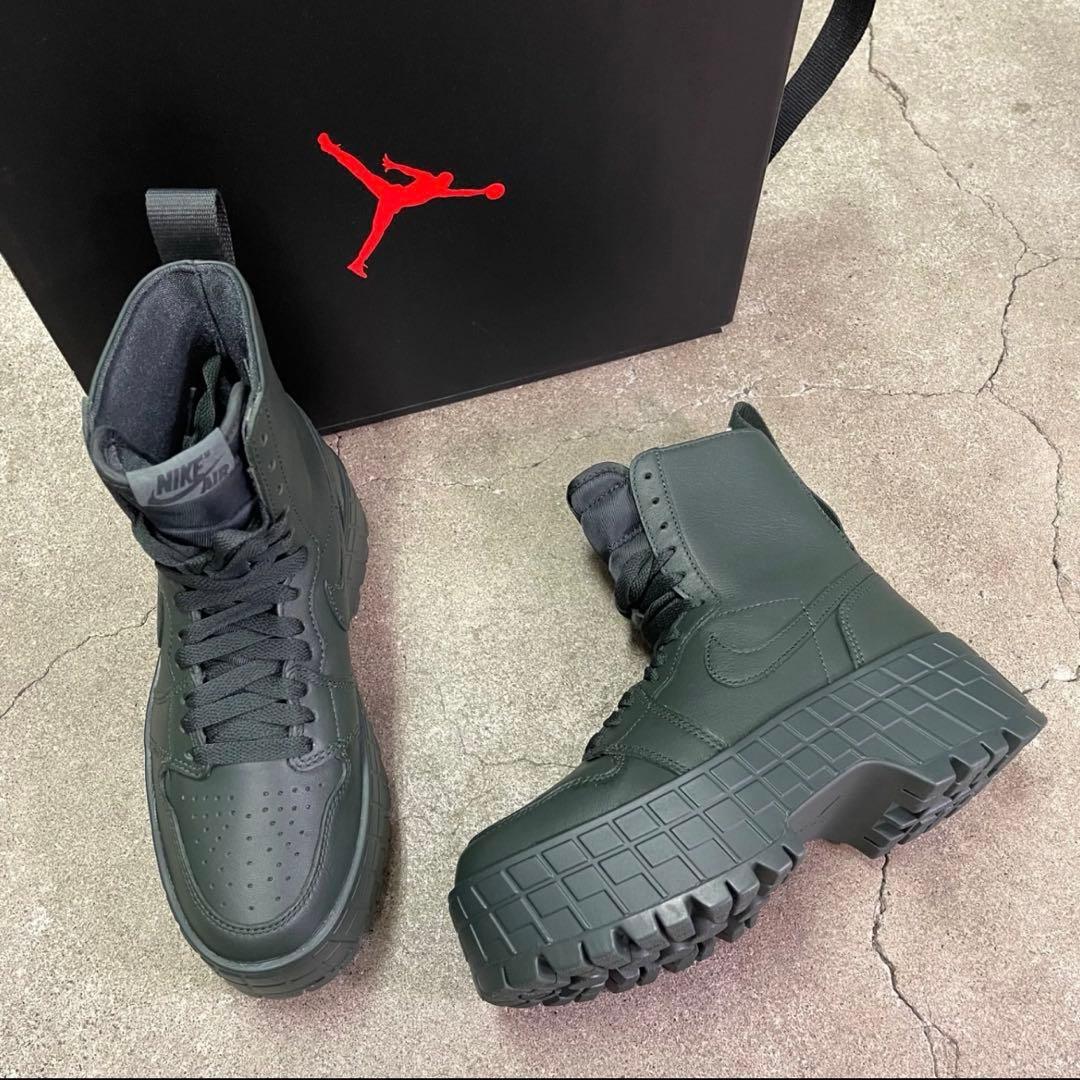 靴 Nike Women's Air Jordan1 Brooklyn 23.5cm