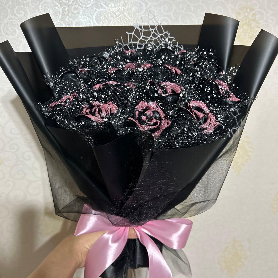 14本黒バラブーケピンク色ラメ付き❣️プレゼント 枯れない花 永生バラ