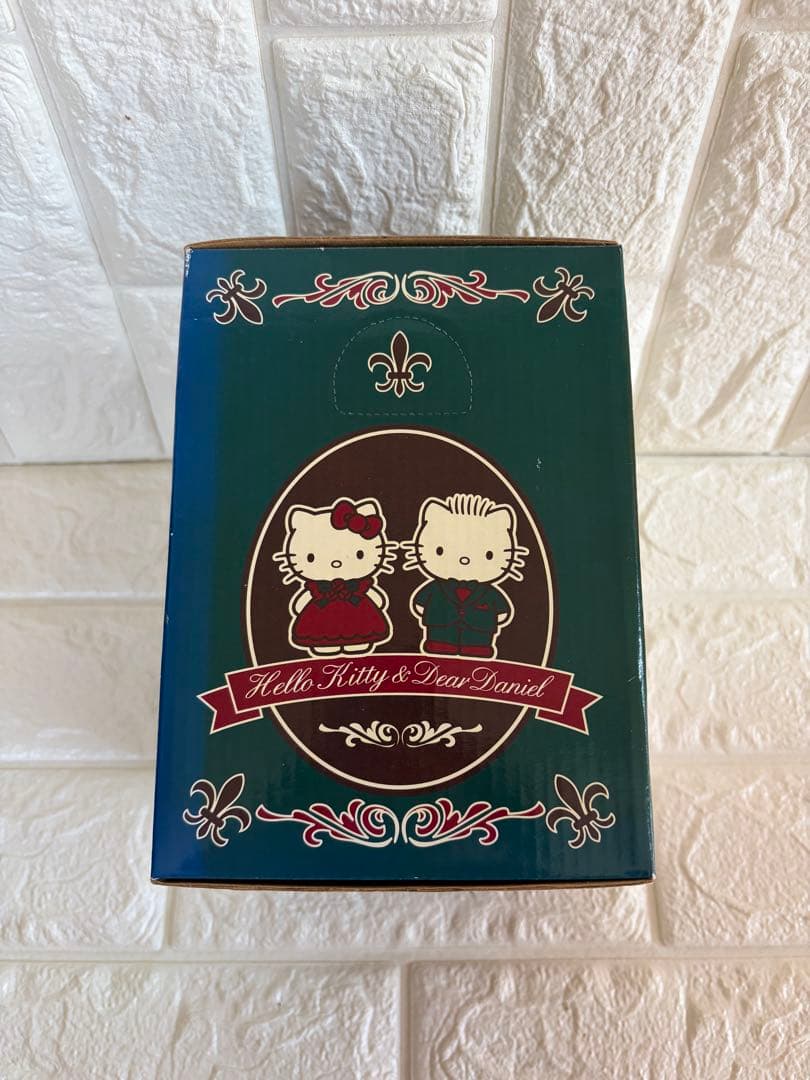 希少】未開封 ハローキティ＆ディアダニエル レトロタイプ ルーム