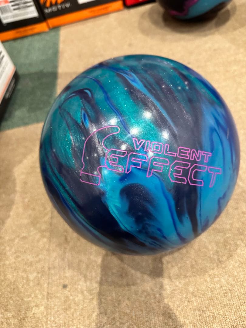 ☆美品☆ハンマー バイオレントエフェクト ボウリングボール15ポンド