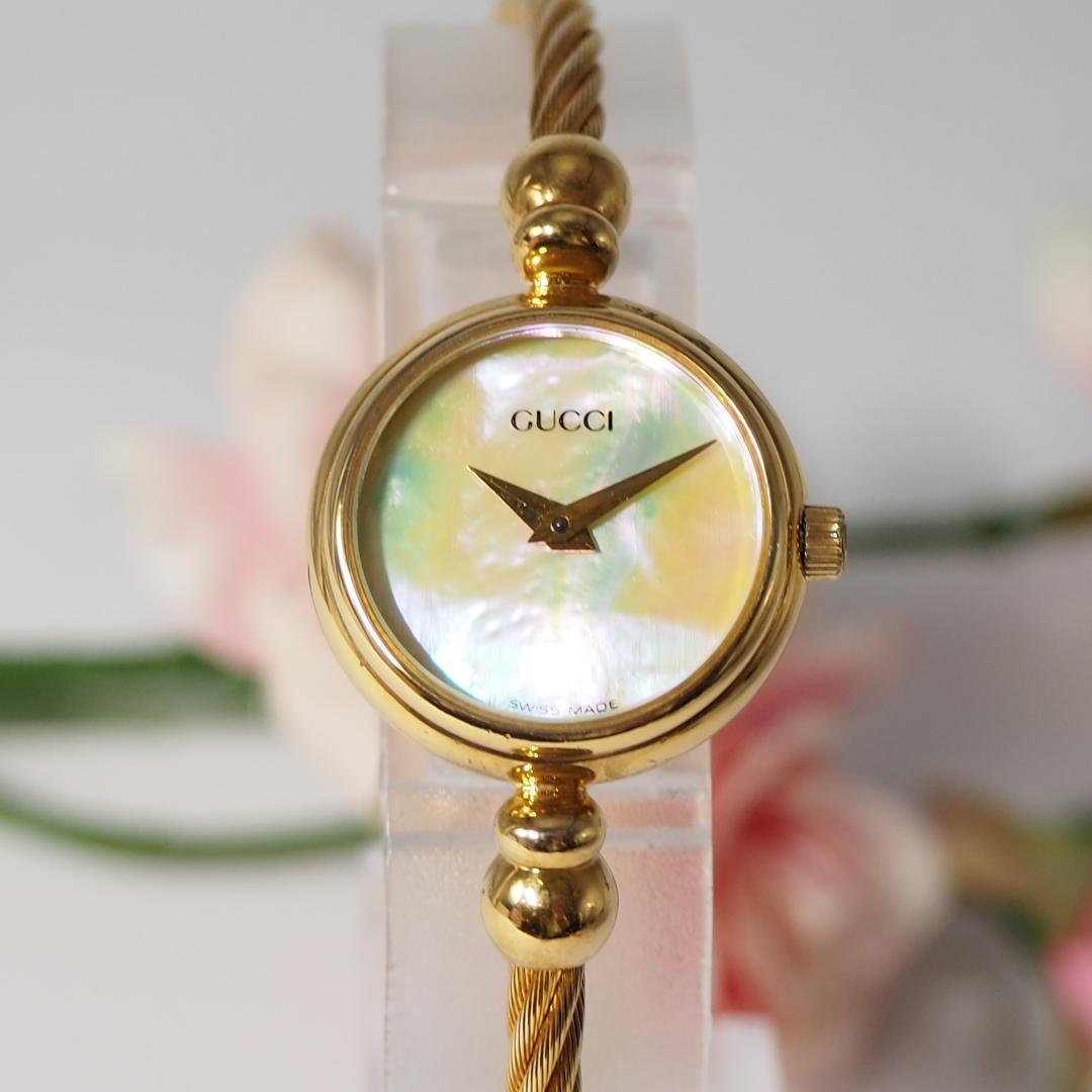 美品 グッチ GUCCI バングルウォッチ 2700L シェル 腕時計 H457 - メルカリ