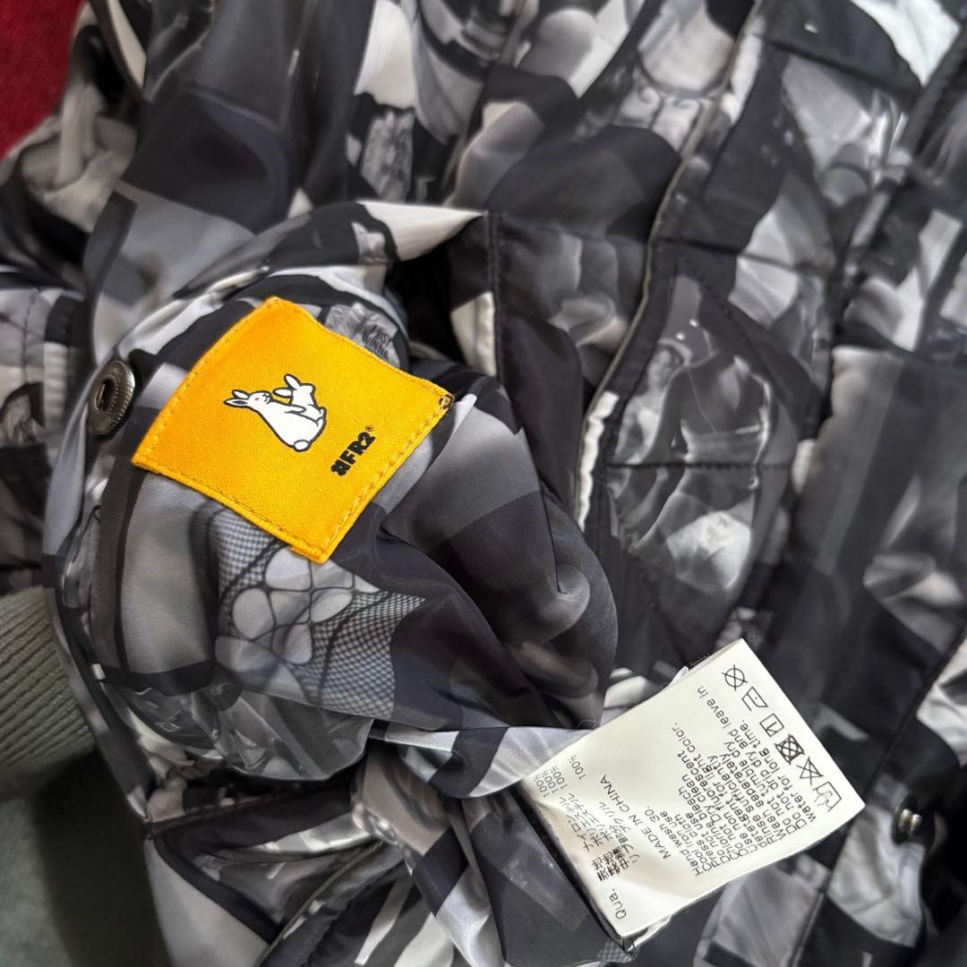 FR2 Photo Collage Bomber Jacket(MA-1) L - メルカリ