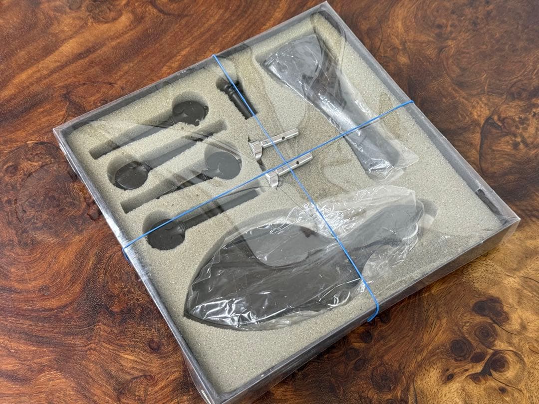 新品】バイオリン用フィッティングセット（エボニー／クローム金具）未