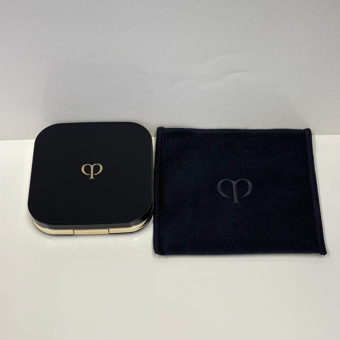 クレ・ド・ポー ボーテ プードルコンパクトエサンシエルn フェイスパウダー　5g プードルコンパクトエサンシエルn / クレ・ド・ポー ボーテ(プレスト