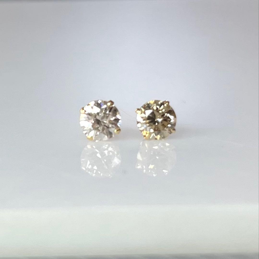 訳あり！K18 天然ダイヤモンド4本爪ピアス 計0.8ct ブラウン 鑑別