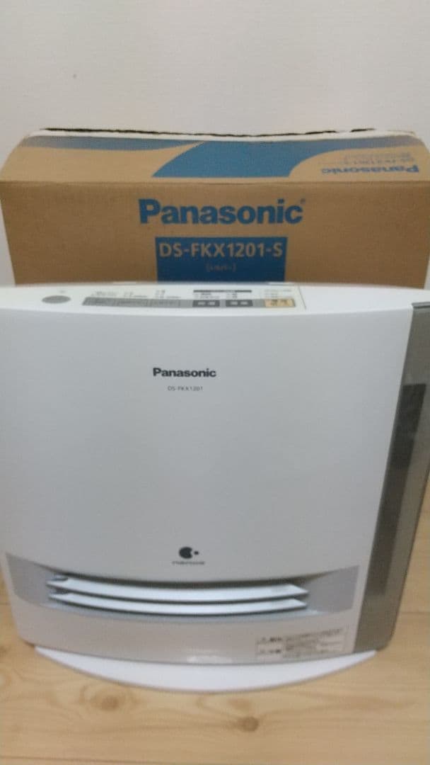 未使用 Panasonic セラミックファンヒーター 外箱古し説明書なし 未使用 Panasonic セラミックファンヒーター 外箱古し説明書なし 未