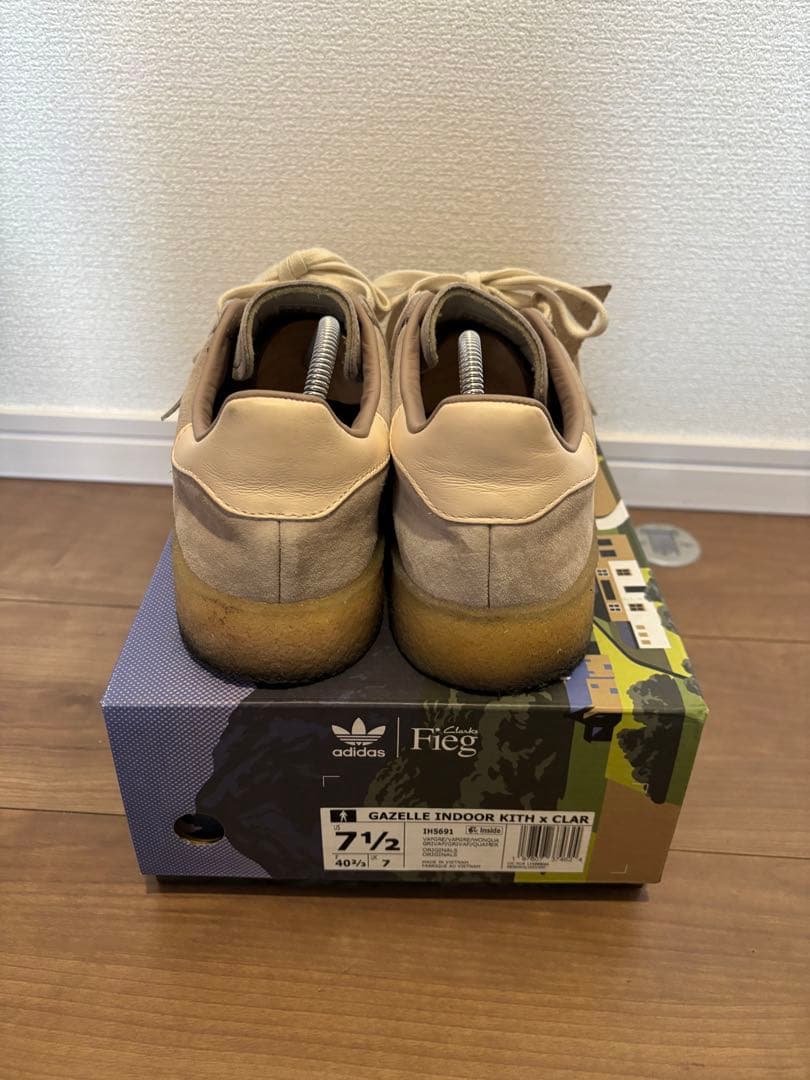 kith×adidas gazelle クラークスガムソール - メルカリ