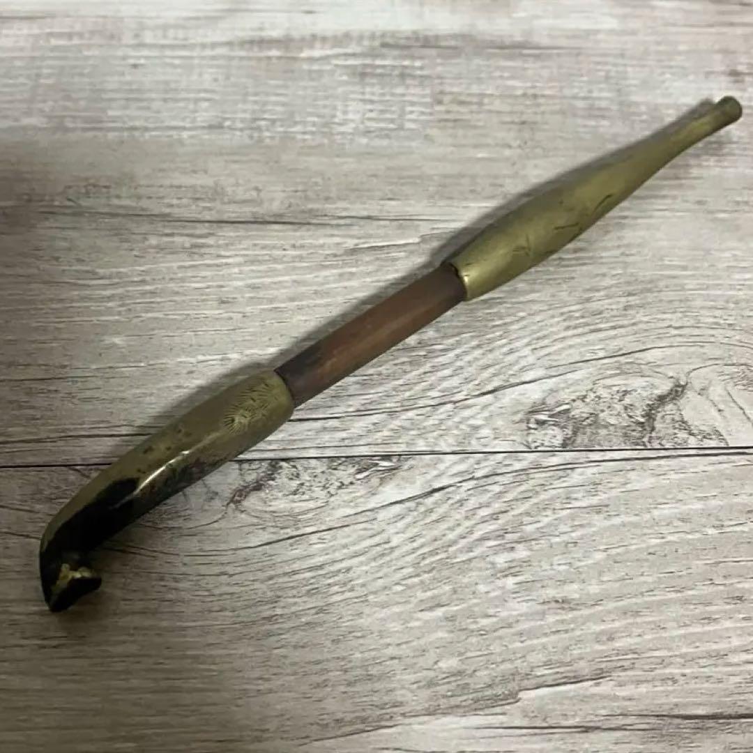 3F 【極希少】時代物 煙管（キセル）彫刻入り 真鍮×木製 喫煙具