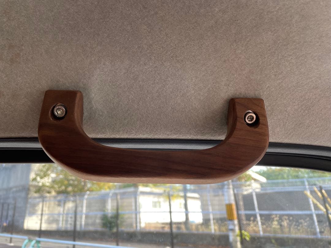 ウォールナット アシストグリップ ハイエース用 Aピラー用3個セット