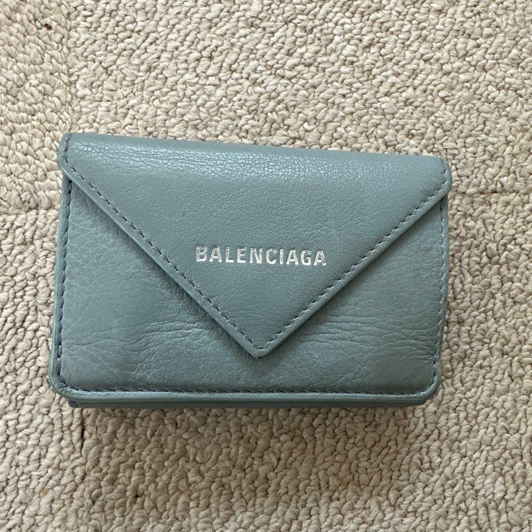 BALENCIAGA グレー 三つ折り財布 - メルカリ