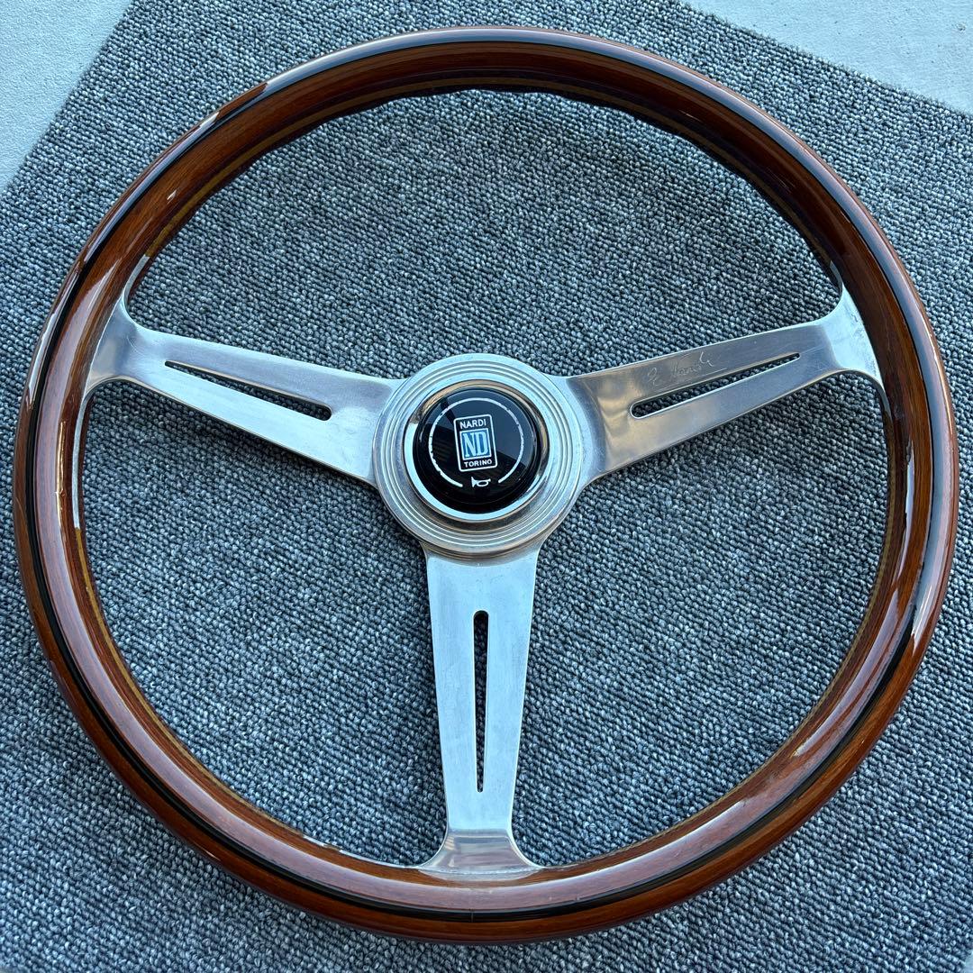 ナルディ　クラシック　3本スポーク　ウッドステアリング 楽天市場】【特価販売中】送料無料 ウッド＆ポリッシュスポーク 330mm