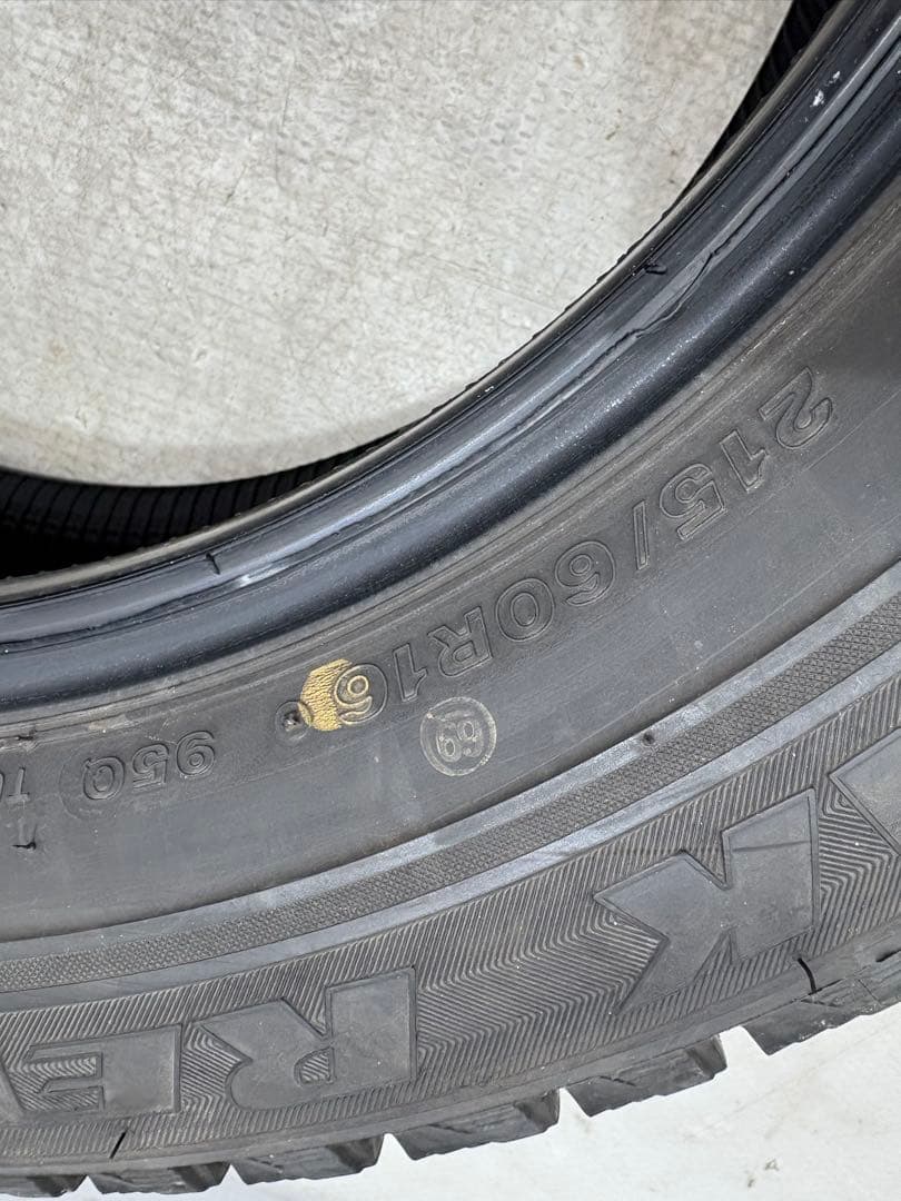 富山県☆ブリヂストン ブリザックREV01 215/60R16 7〜8部山