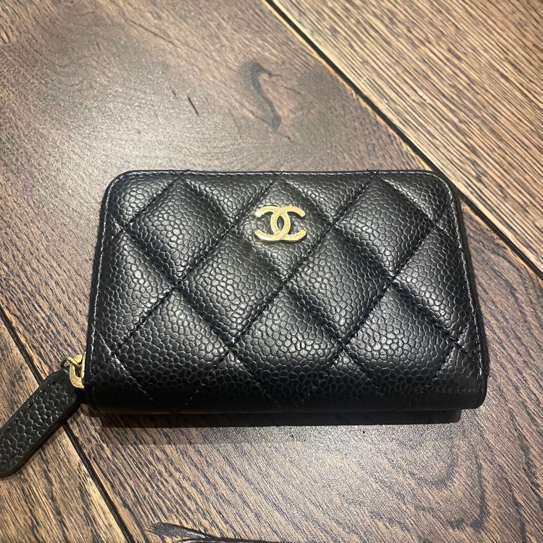 CHANEL シャネル　クラシックジップパース CHANELのミニ財布】クラシック ジップ コインパースを4年愛用してい