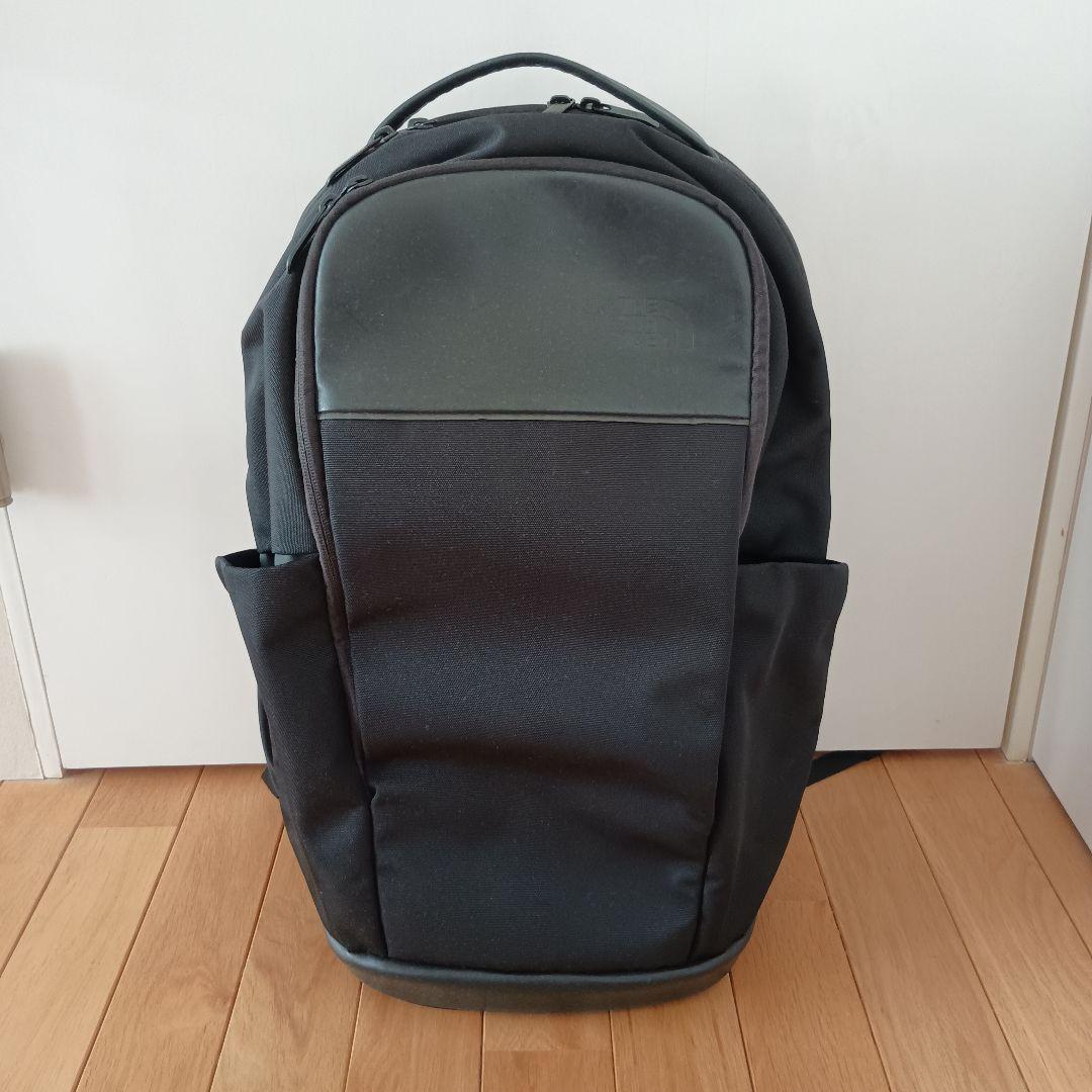 NM82060　ノースフェイス　リュック　ビジネスバッグ　カジュアル　レザー THE NORTH FACE（ザ ノースフェイス） ノースフェイス メンズ リュック