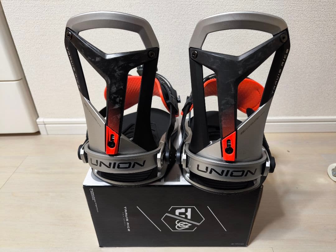 使用回数1回！ UNION ファルコア ビンディング Mサイズ SILVER 楽天市場】25-26 UNION/ユニオン FALCOR ファルコア メンズ レディース