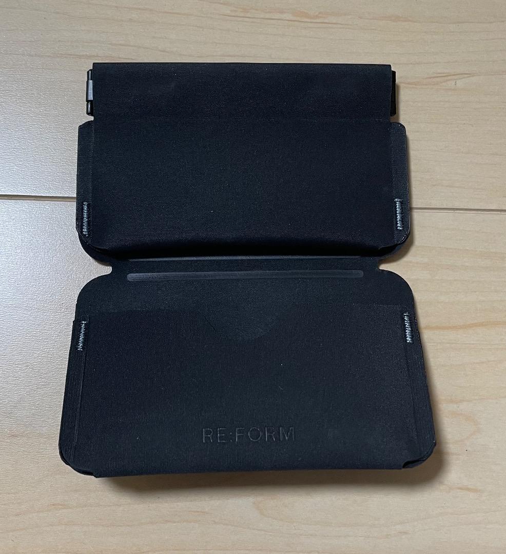 RE:FORM RE:01 コインスリーブ ミニ財布 - メルカリ