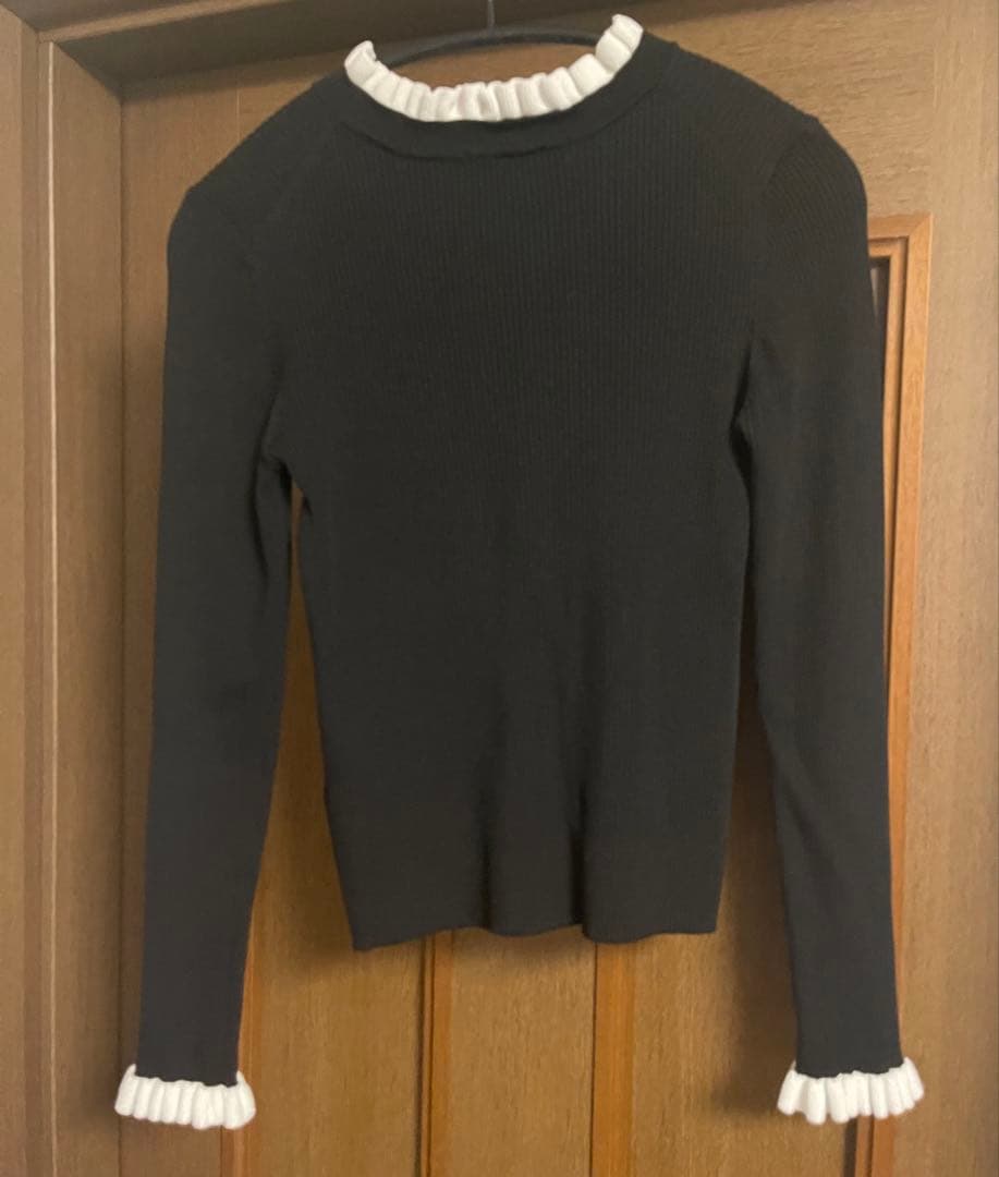 M-PREMIER バイカラーフリルデザインリブニットセーター プルオーバー