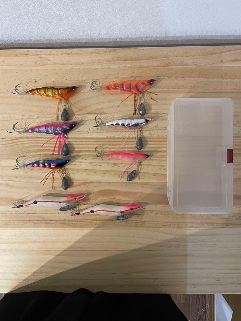 エギ・餌木 8個セット 収納ケース付き - メルカリ