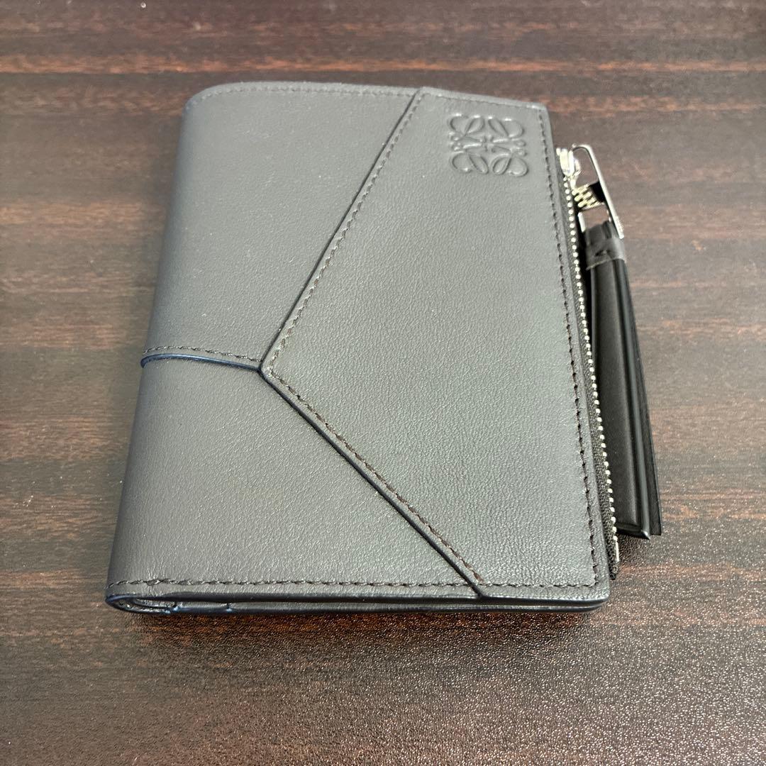 ロエベ パズル スリム コンパクト ウォレット（クラシックカーフ