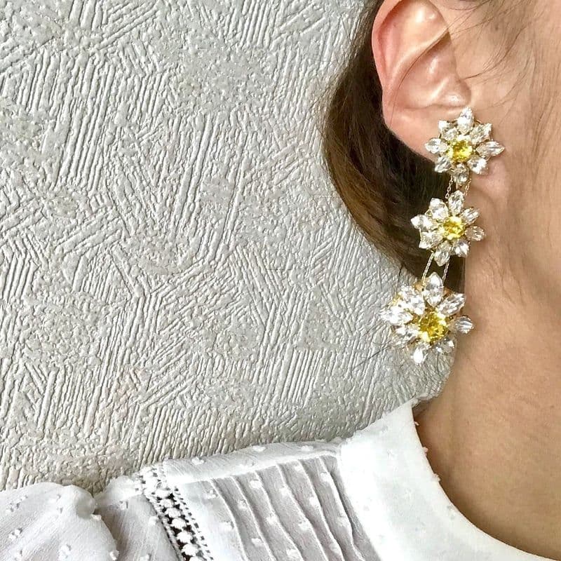 S*A様 Blooming DAISY イヤリング casaceleste - メルカリ