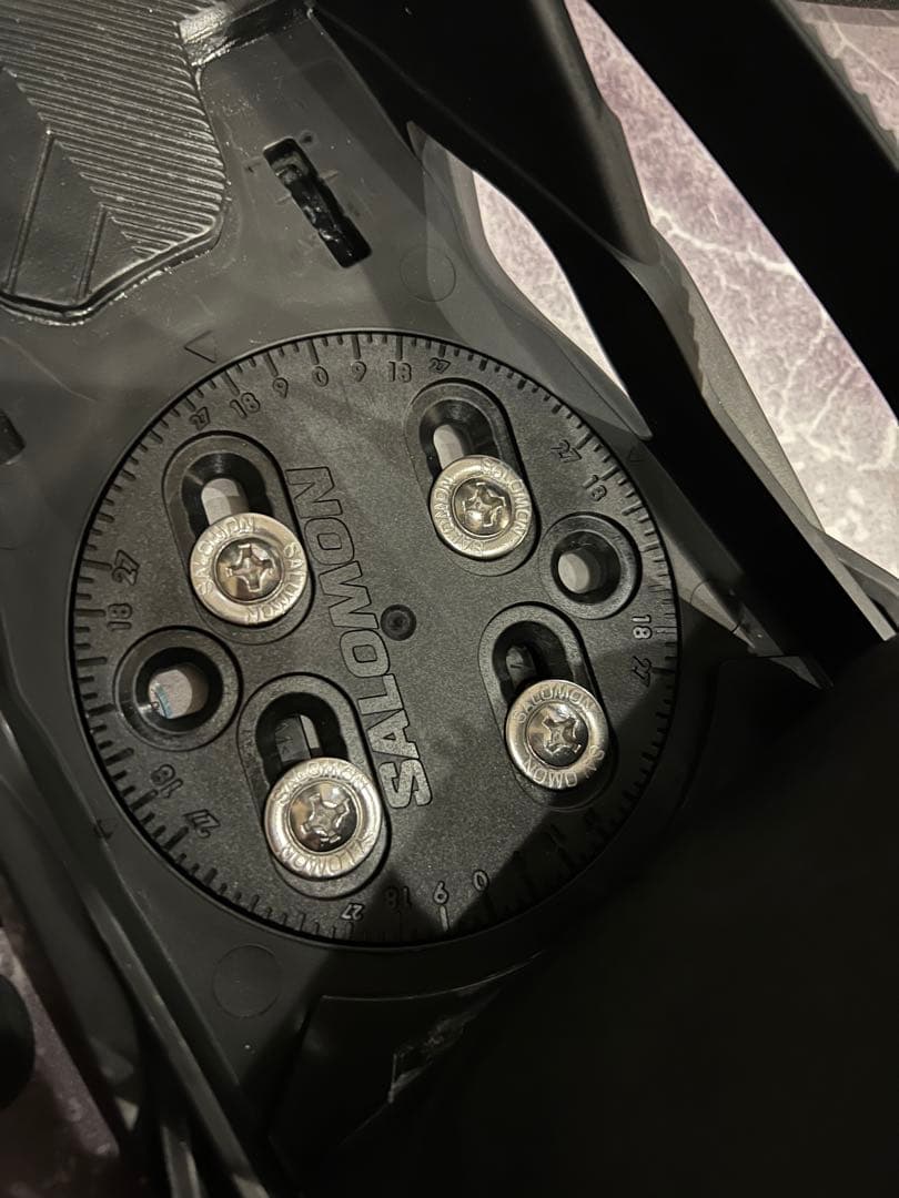 美品】FNTCスノーボード SALOMONビンディング付※2025年12月購入 - メルカリ