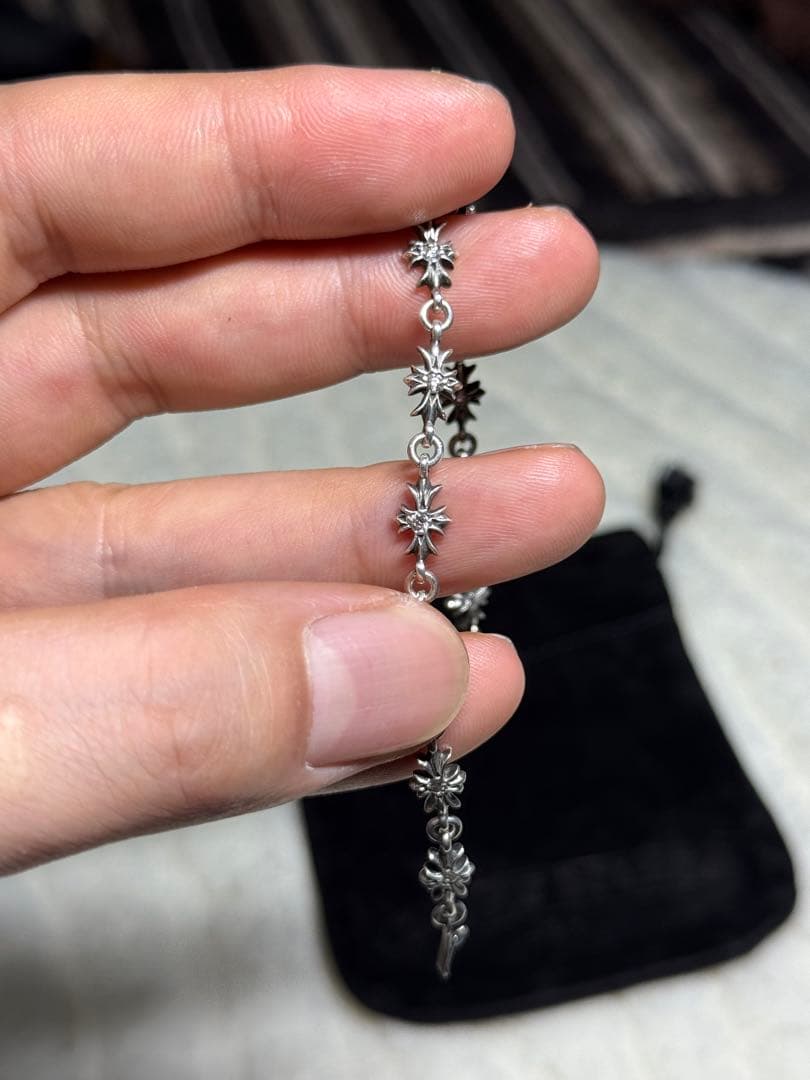 CH 11リンクタイニーE プラス ブレスレットPAVEダイヤ 22P付き - メルカリ