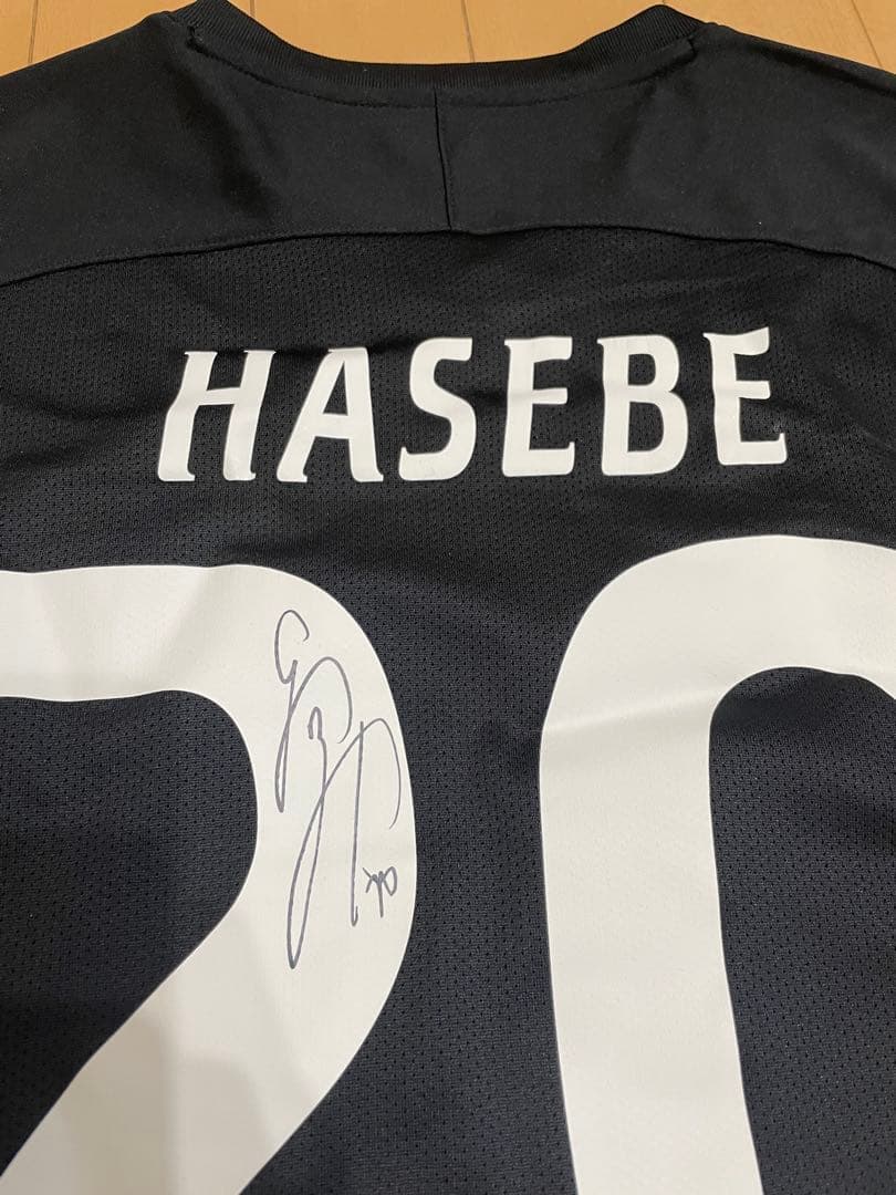 長谷部選手直筆サイン入り]フランクフルト 21/22 公式レプリカ