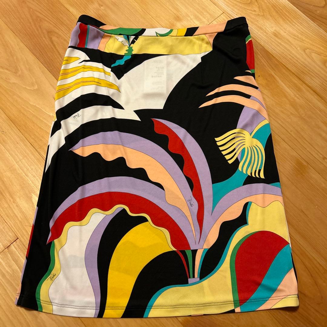 EMILIO PUCCI タイトスカート 36 - メルカリ