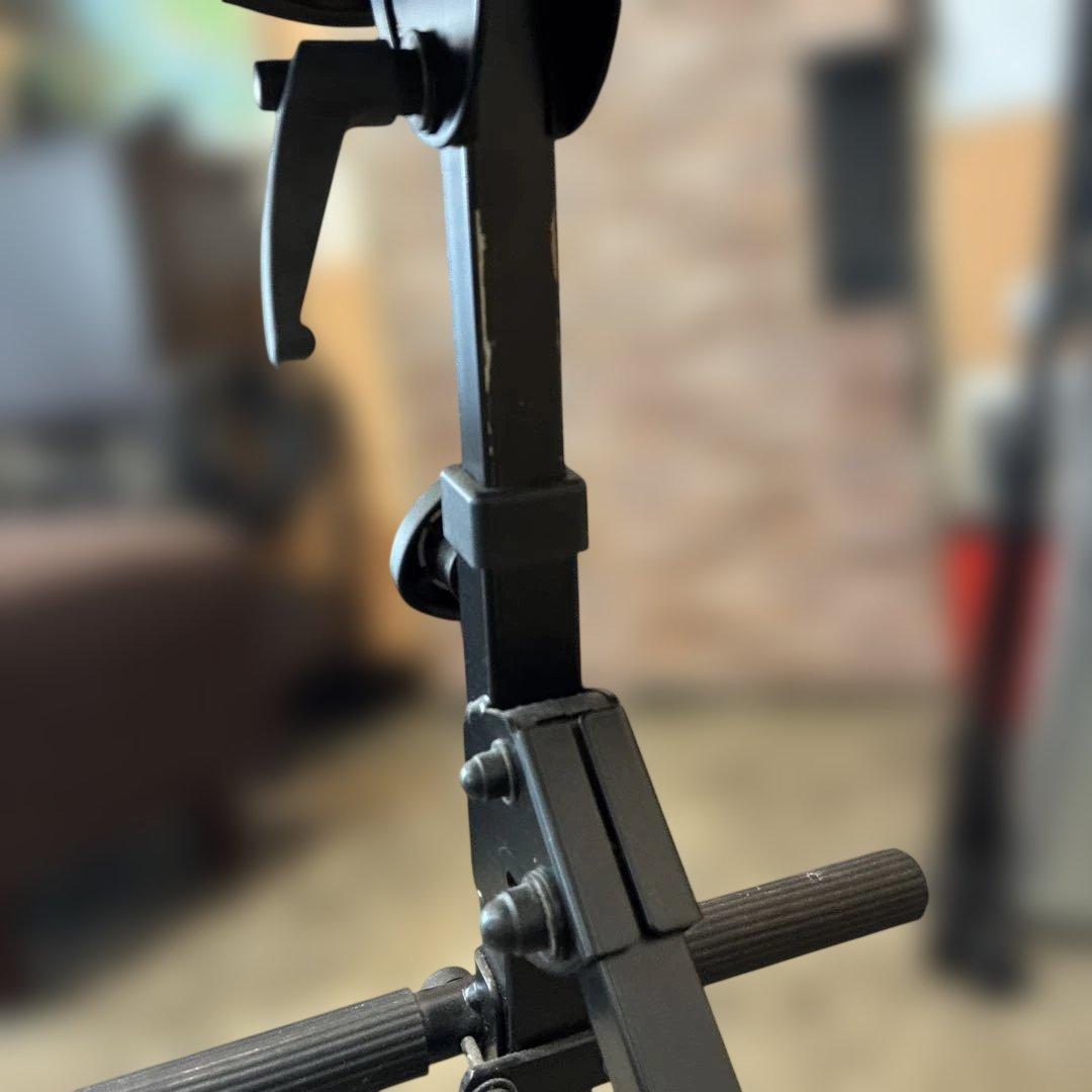 ケーアンドエム K&M 14047 スツール 背もたれ付き ギター演奏用 椅子