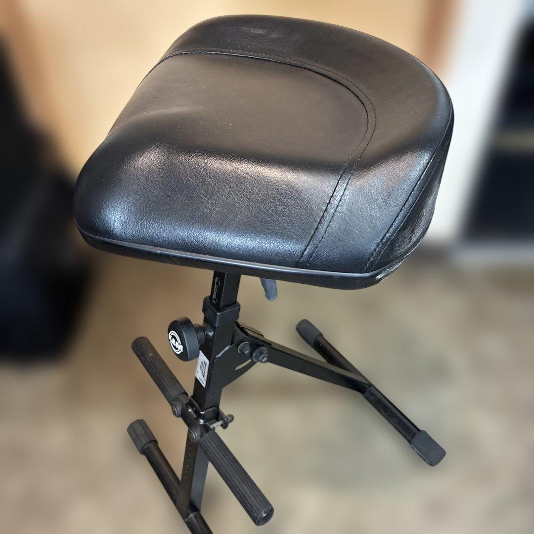 ケーアンドエム K&M 14047 スツール 背もたれ付き ギター演奏用 椅子