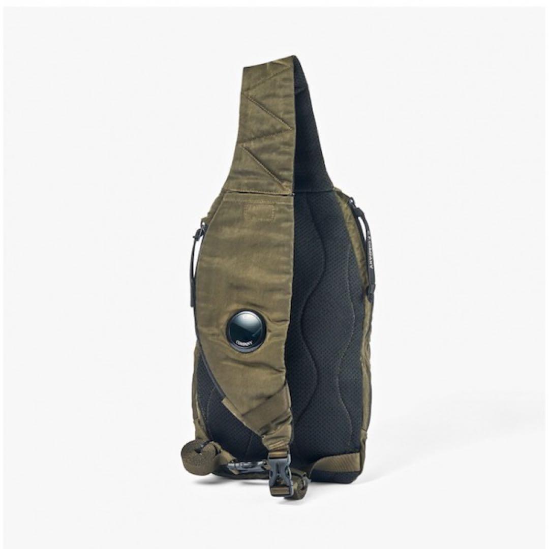 c.p company Nylon B ショルダーバッグ 確実正規品 あおばくん - メルカリ
