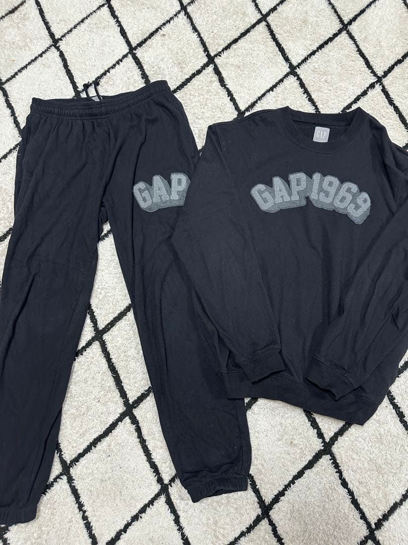 GAP 1969 ブラック スウェットセット S - メルカリ