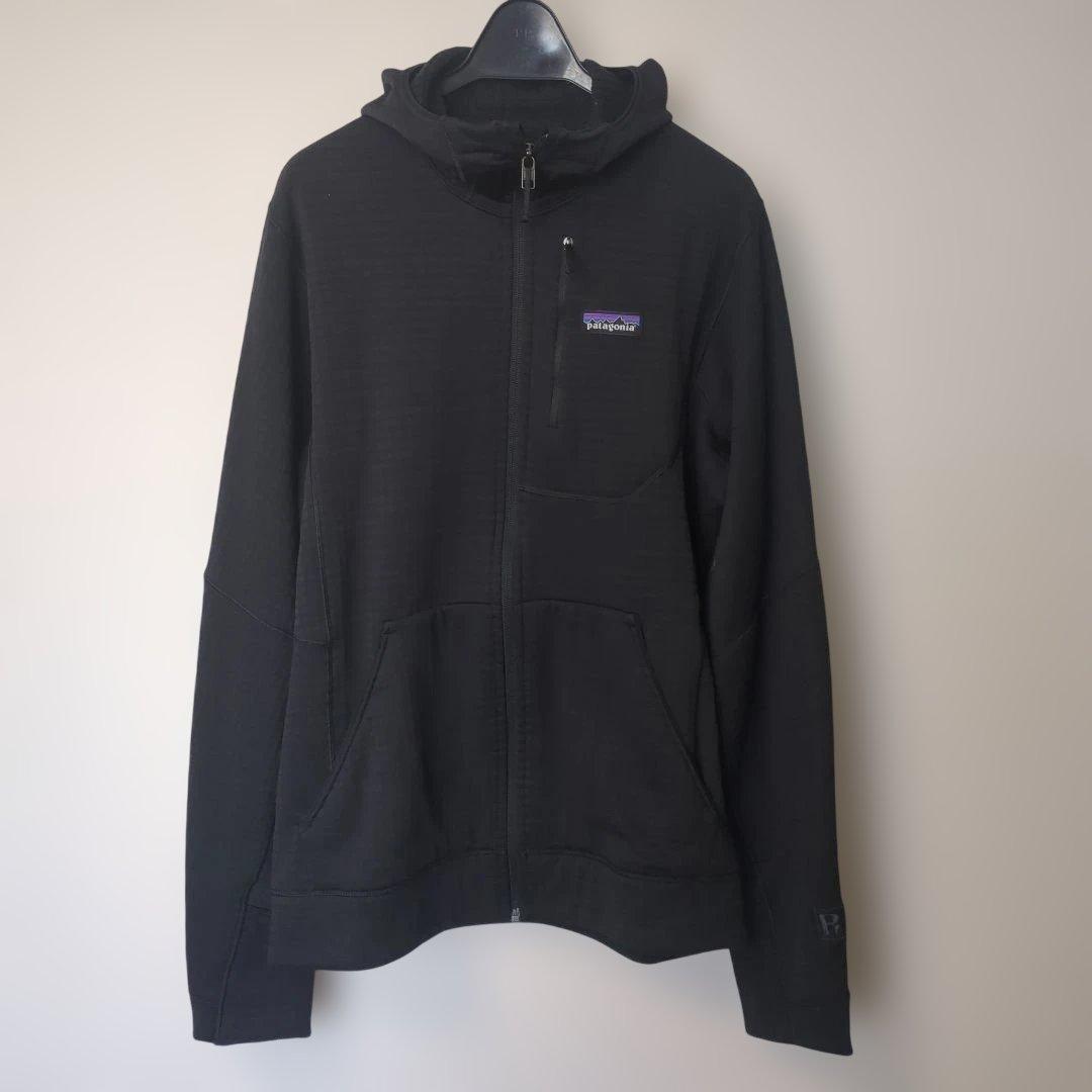 名作　Patagonia　r1　40090sp19 Men's R1® Full-Zip Hoody – Patagonia Worn Wear®
