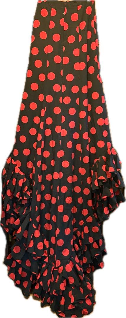 MOLINA フラメンコ パタデコーラ 黒地 赤い水玉模様 ファルダ ドット柄