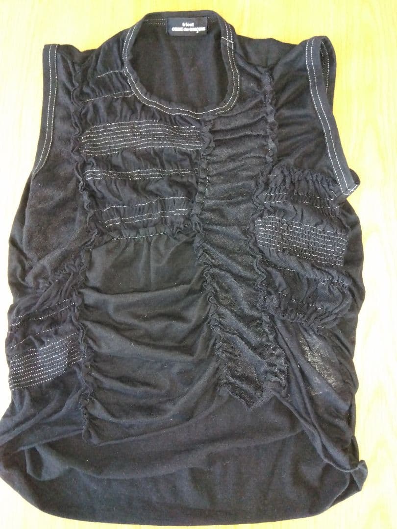 Comme des Garçons ブラックノースリーブカットソー COMME des GARCONS（コムデギャルソン）ノースリーブ 黒 サイズ:S