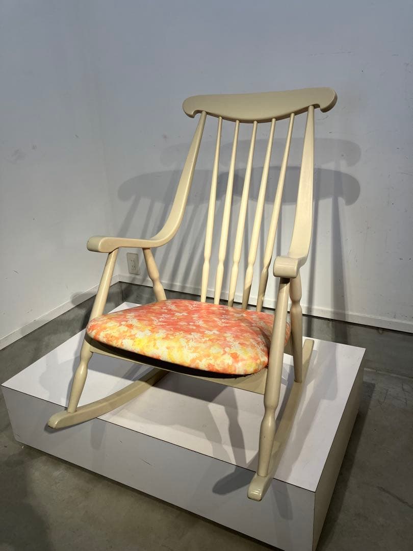 オールド、鳥取家具、ロッキングチェア、昭和レトロ、和モダン