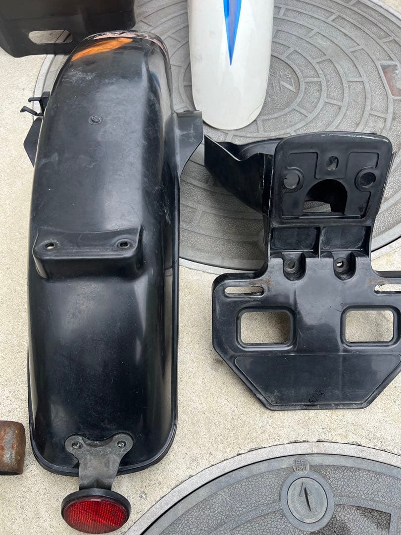 YAMAHA RZ250/350純正フェンダーカバー RZ250/350用 フロントフェンダー ABS樹脂 未塗装新品 【 ゼス