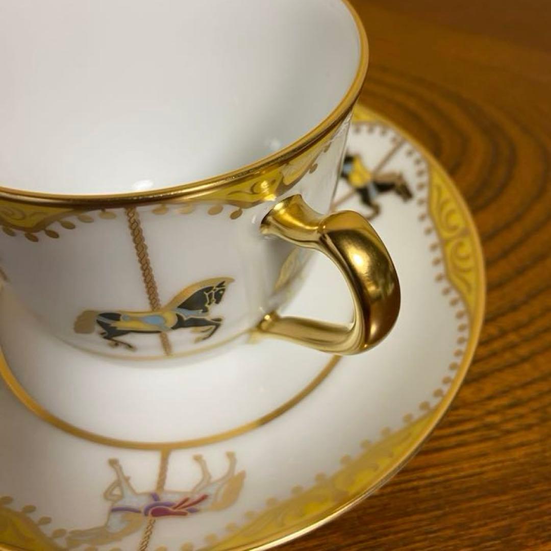 大倉陶園 うまくゆくトリオ (コーヒーカップ＆ソーサー &20㎝ケーキ皿）