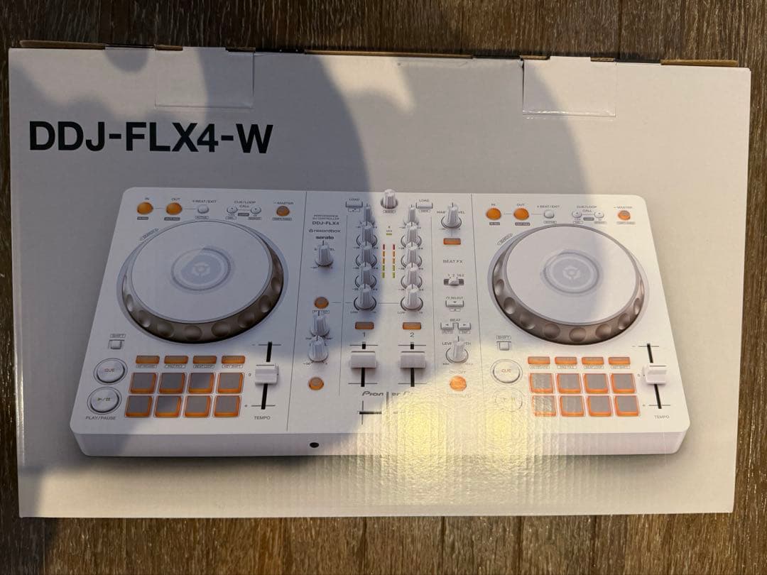 DJ機材 Pioneer DJ ddj-flx4-w DDJ-FLX4-W - マルチアプリ対応2ch DJコントローラー (White)