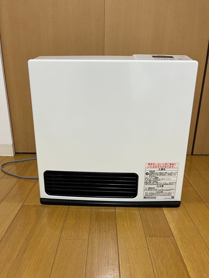 都市ガス ガスファンヒーター RC-Y4003E - メルカリ