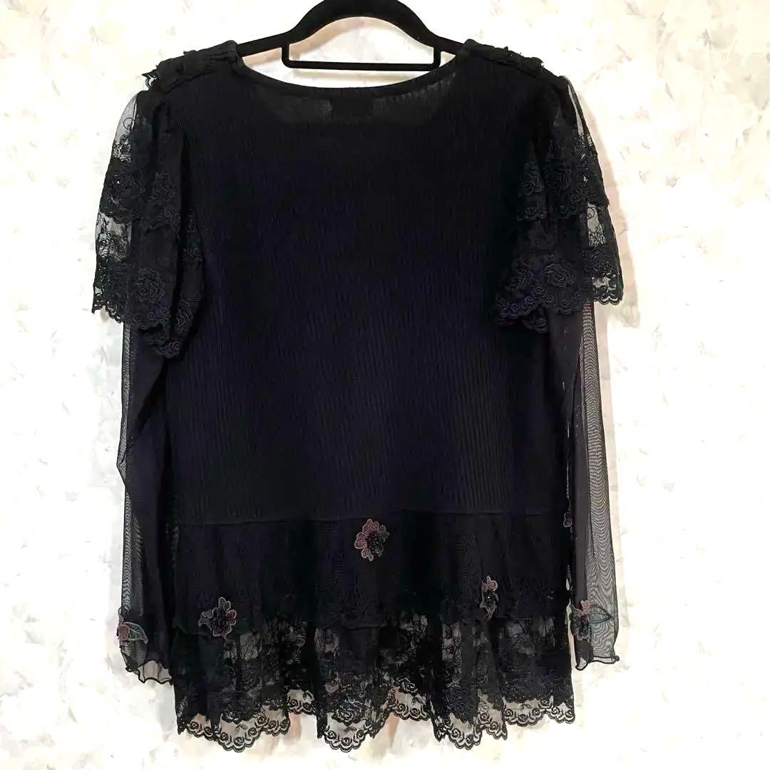 アトリエまりこ 【未使用品】￼黒シースルーお花のトップス
