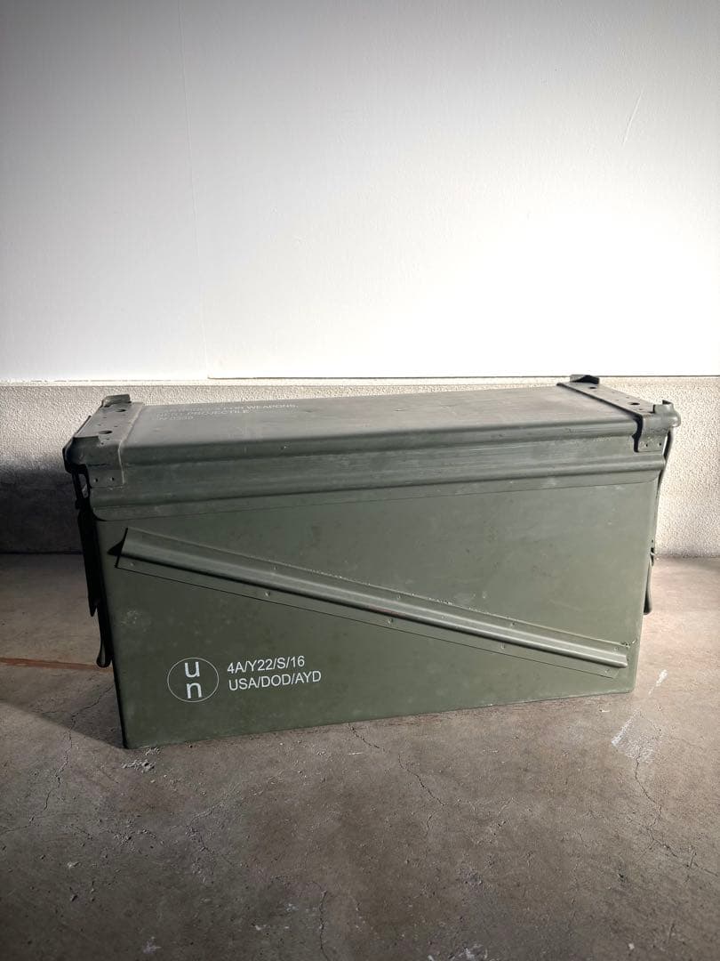 米軍実物 AMMO BOX 40mm 32CARTRIDGES 弾薬箱